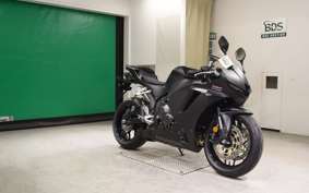 HONDA CBR600RR 2024 PC40