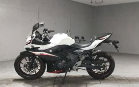 SUZUKI GSX250R DN11A