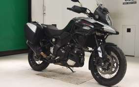 SUZUKI Vｽﾄﾛｰﾑ1000XTA 2019 VU51A