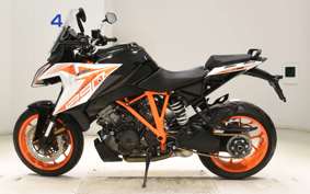 KTM 1290 SUPER DUKE GT 2019