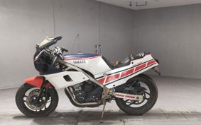 YAMAHA FZ400 R 46X