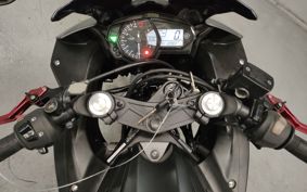 YAMAHA YZF-R25 RG10J