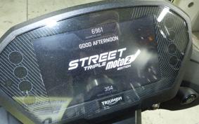 TRIUMPH STREET TRIPLE MOTO 2023