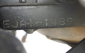 SUZUKI ｼﾞｸｻｰ250SF