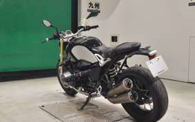 BMW R NINE T 2021