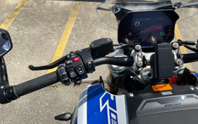 BMW R1300R 2025 0M51
