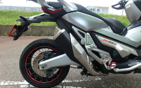 HONDA X-ADV 750 2017 RC95