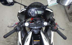 YAMAHA YZF-R25 2018 RG10J