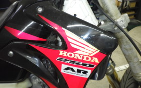 HONDA CRM250AR 2004 MD32