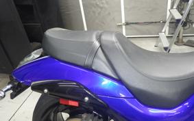 SUZUKI BOULEVARD M109R 2018