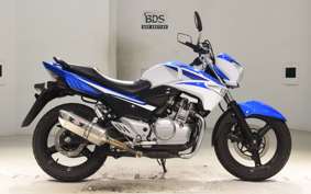 SUZUKI GSR250 2019