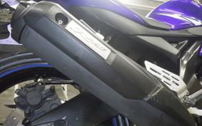 YAMAHA YZF-R15 2011