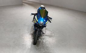 SUZUKI GSX-R125 DL33B