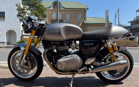TRIUMPH THRUXTON 1200R 2017 DAD72H