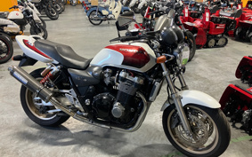 HONDA CB1300SF SUPER FOUR 1999 SC40