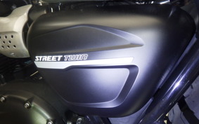 TRIUMPH STREET TWIN 2020