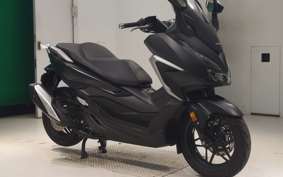 HONDA FORZA 250 MF15