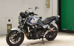 HONDA CB1300SF SUPER FOUR Gen. 3 2024 SC54