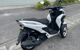 YAMAHA TRICITY 125 SE82J