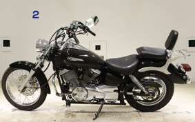 YAMAHA DRAGSTAR 250 VG02J