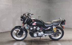 HONDA CB750 RC04