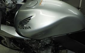 HONDA HORNET 600 S 2000 PC34