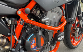 KTM 890 DUKE 2023 TU940