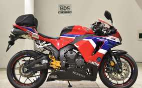 HONDA CBR600RR 2024 PC40