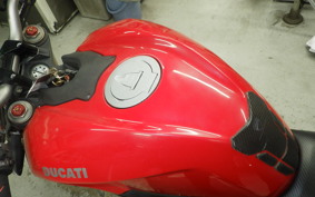 DUCATI STREETFIGHTER 848 2012