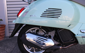 VESPA GTS150 CLASSIC