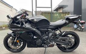 YAMAHA YZF-R7 2024 RM39J