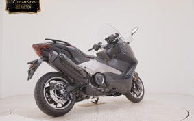 YAMAHA T-MAX 560 2026 SJ21J
