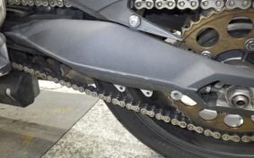 TRIUMPH STREET TRIPLE 85 2013