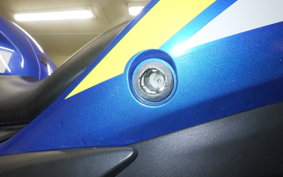 SUZUKI GIXXER 250 SF 2001