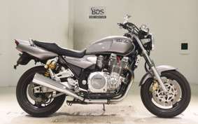 YAMAHA XJR1300 1998 RP01J