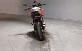 KTM 1290 SUPER  DUKE R V3940