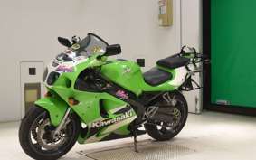 KAWASAKI NINJA ZX-7R 1999