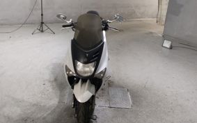 YAMAHA MAJESTY 125 SE27