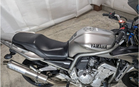 YAMAHA FZS1000 FAZER 2002 RN06