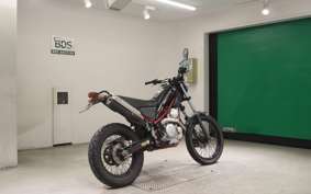 YAMAHA TRICKER DG16J