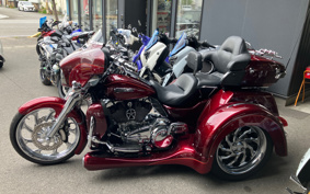 HARLEY HARLEY FLHTCU TRIKE 2016 MAL