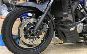 SUZUKI DL650 ( V-Strom 650 ) 2013 VP56A