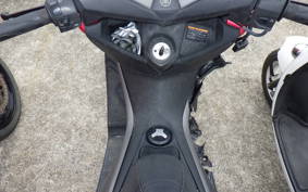 YAMAHA N-MAX 155 A SG50J