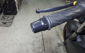 SUZUKI ｼﾞｸｻｰ250 2002 ED22Y