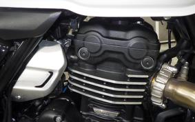 TRIUMPH SCRAMBLER 400XC 2026