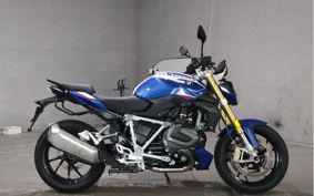 BMW R1250R 0M71