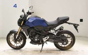 HONDA CB250RA MC52