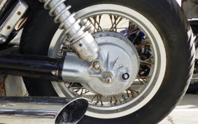 SUZUKI INTRUDER 750