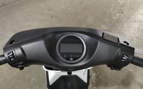 HONDA EM1 e: EF16