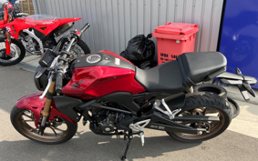 HONDA CB250R MC52